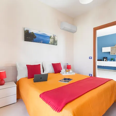 Myhome - Sorrento By The Sea-beach *