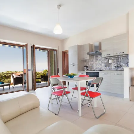 Myhome - Sorrento By The Sea-beach *