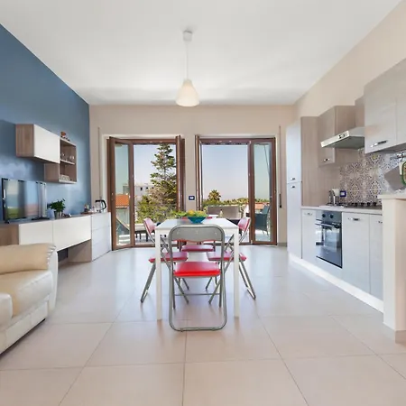 Apartment Myhome - Sorrento By The Sea-beach